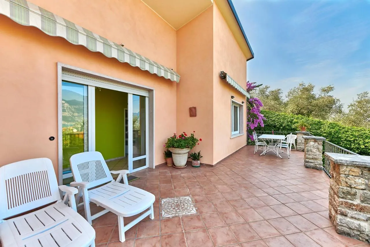 Villa Teresina Appartamento Relax Brenzone sul Garda Italy